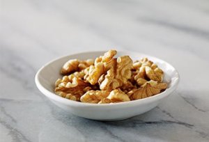 Walnuts-in-Dish_Marble-Surface_hi-res